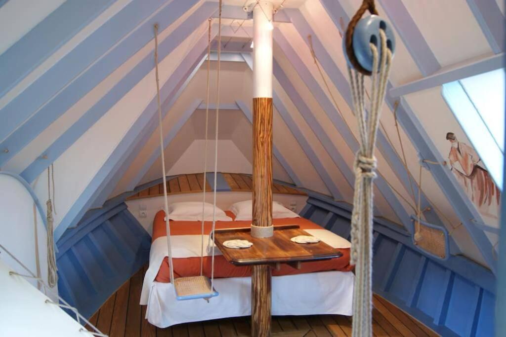 Unique Et Insolite, Chambre Privee - La Caloge De Kastell Dinn 卡松 外观 照片